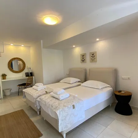 Perivoli Rooms Parikia  Room photo