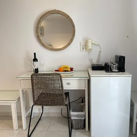 Perivoli Rooms Parikia  Room photo