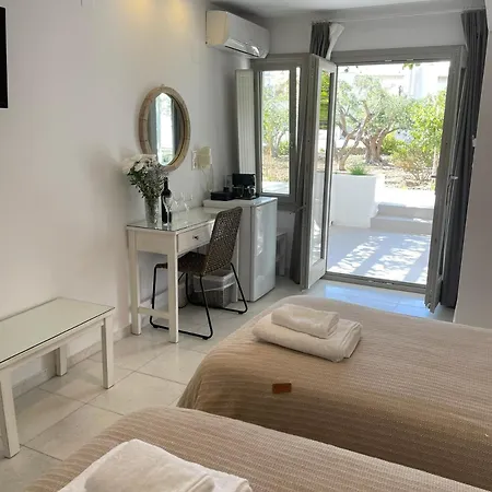 Perivoli Rooms Parikia  Room photo